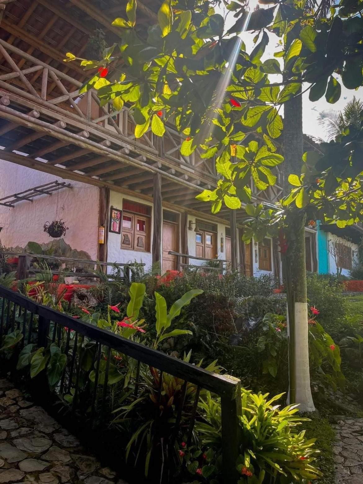 Finca Hotel Palmas Frente A Panaca Quimbaya Εξωτερικό φωτογραφία